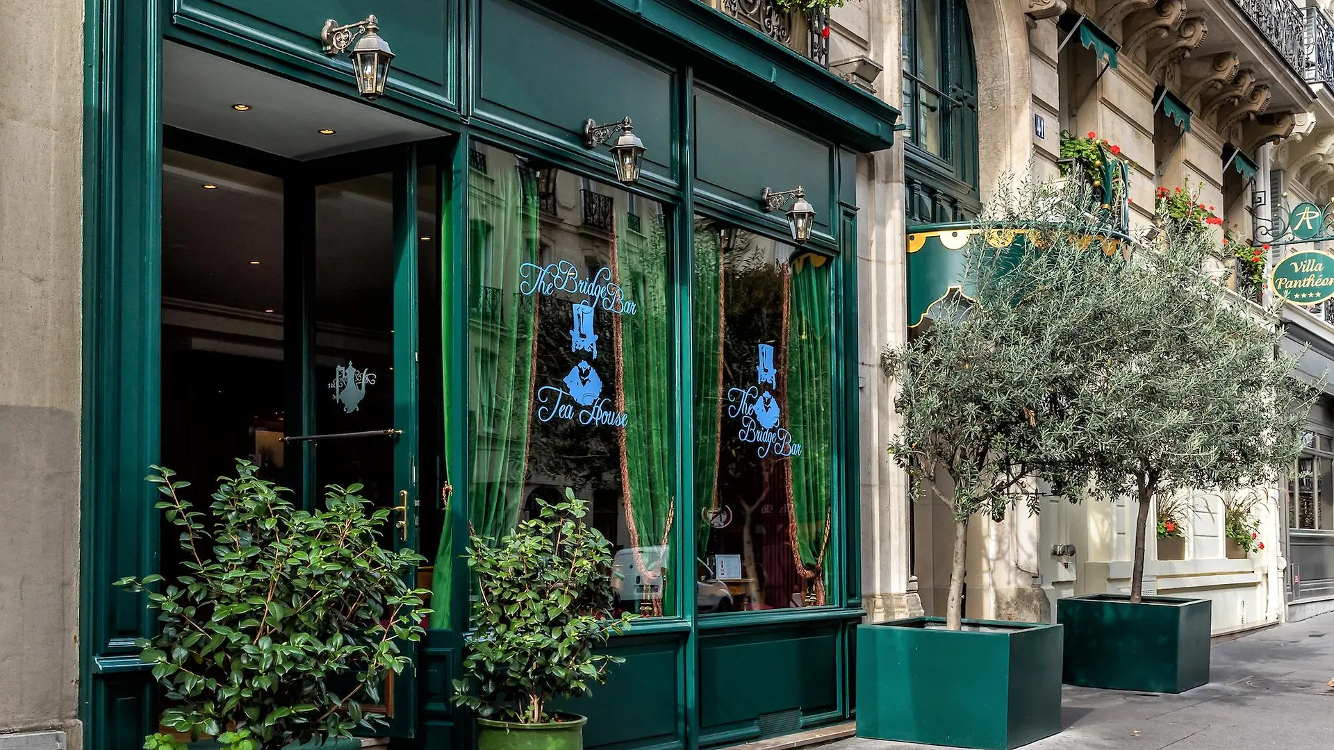 Hotel Panthéon 4*