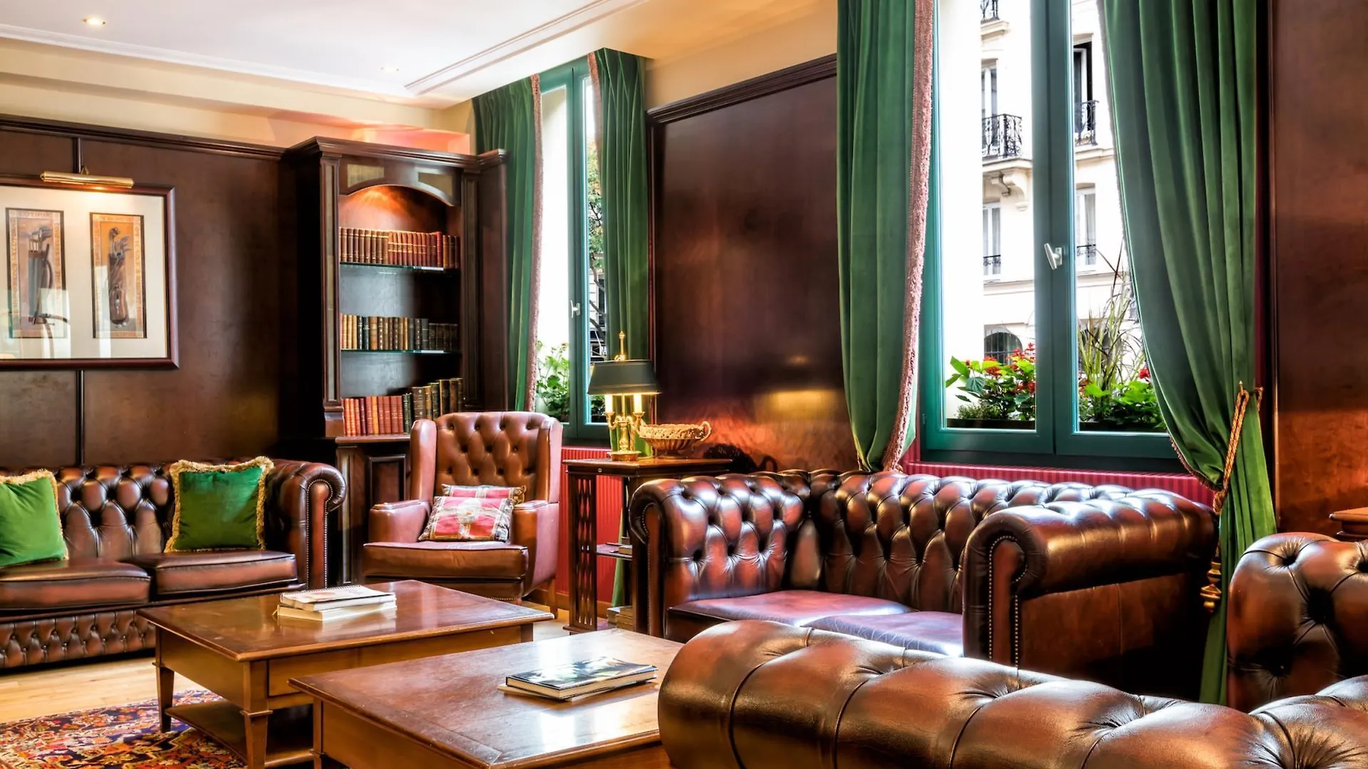 Panthéon Hotel 4*