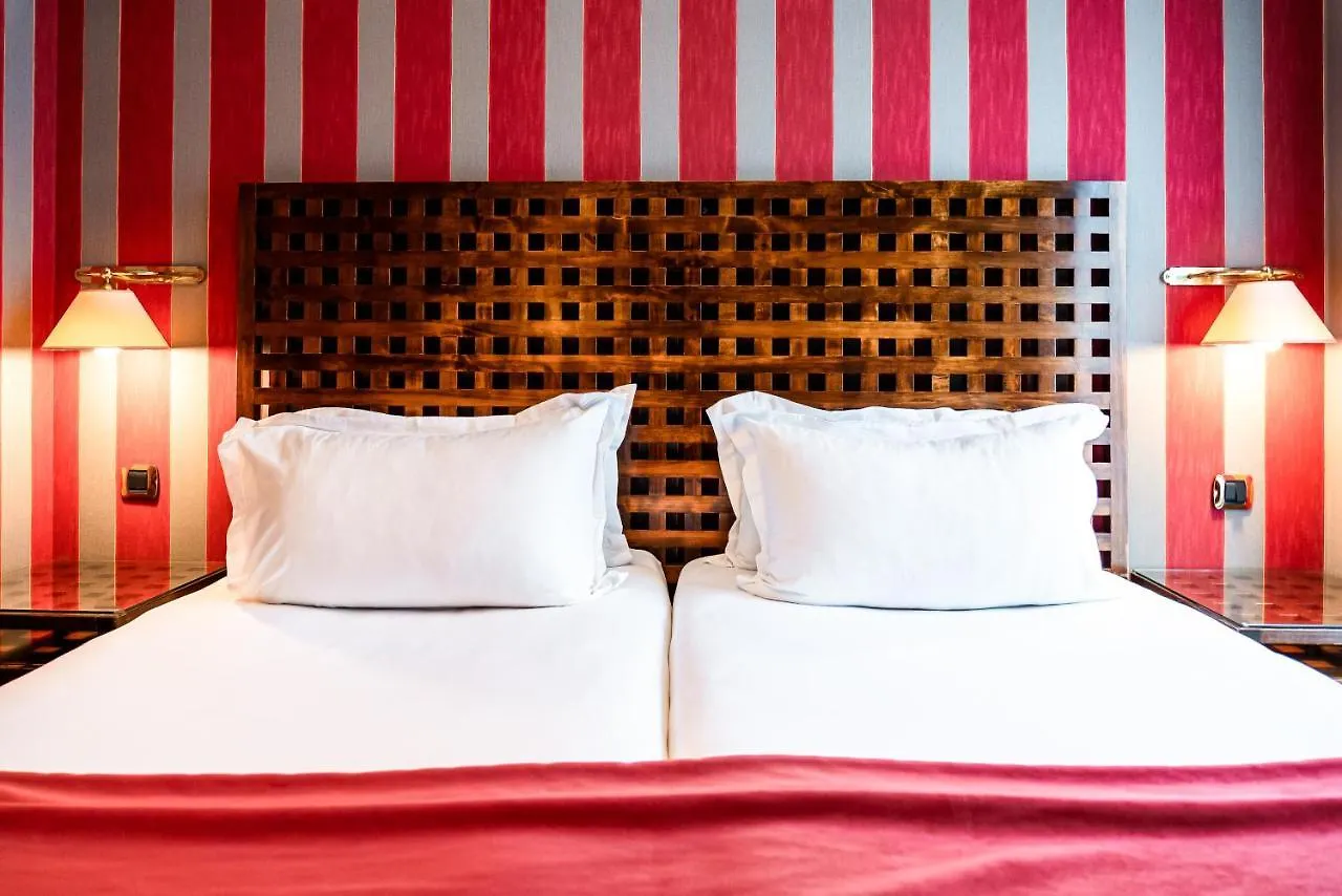 Panthéon Hotel 4*