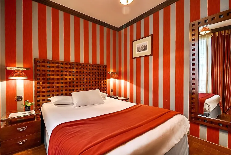 Hotel Panthéon 4*