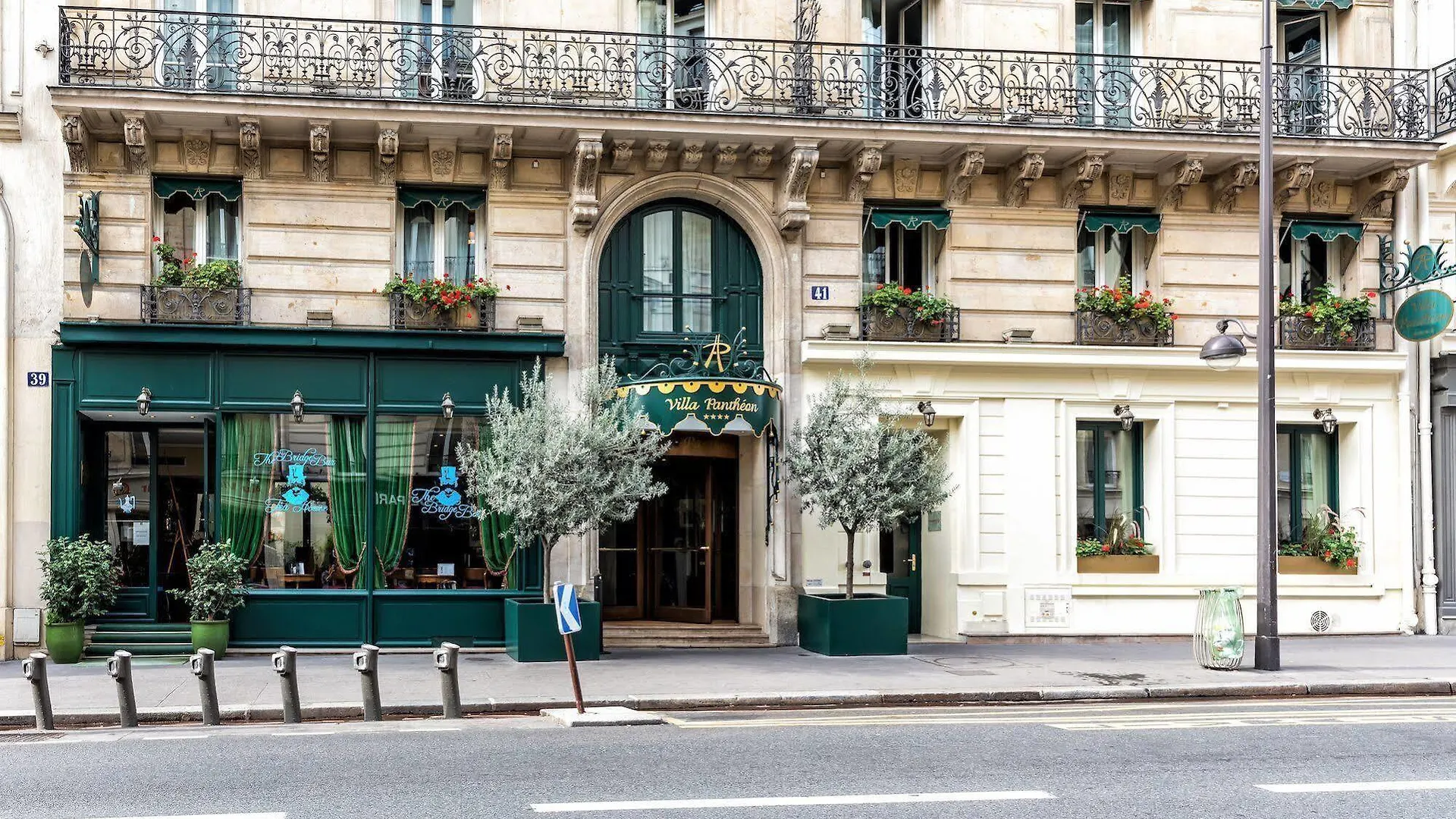 Hotel Panthéon Parigi