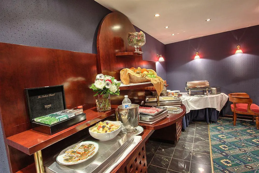 Hotel Panthéon 4*
